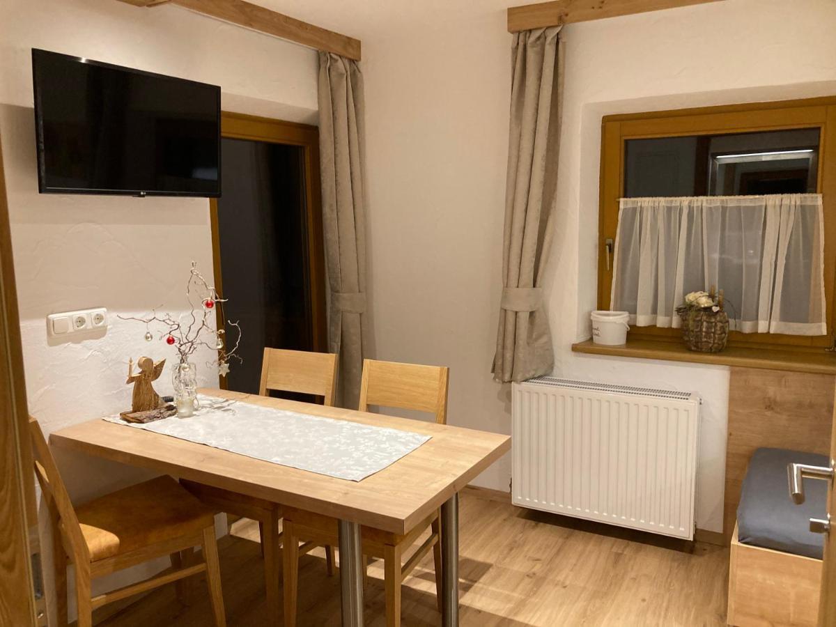 Haus Holzer Apartment คัลส์ อัม โกรสส์กล็อคเนอร์ ภายนอก รูปภาพ